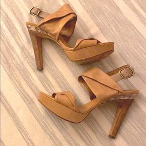 Modern Vintage Platform Heeled Sandals